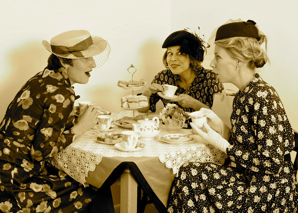 Big Bite Size Vintage Tea Party Tea Ladies1